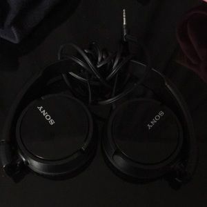 Slightly used Sony headphones